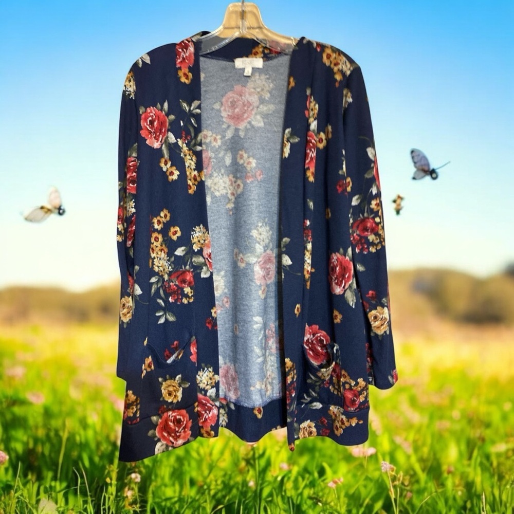 Riah Floral Navy Red Women's Sweater with pockets small size 8